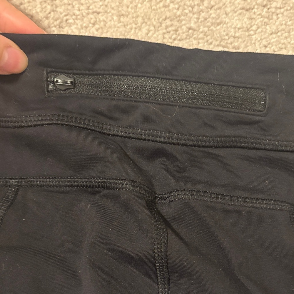 Lululemon Cropped Black Leggings - Picture 5 of 7